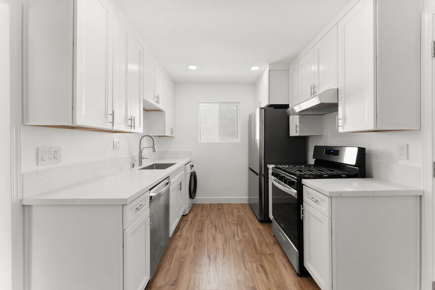 More Photos Of 4265 36th St, San Diego Apartments For Sale