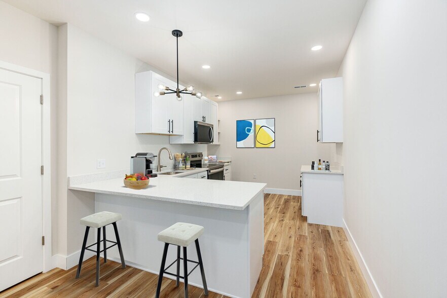 More Photos Of 151 York St, Pottstown Apartments For Sale