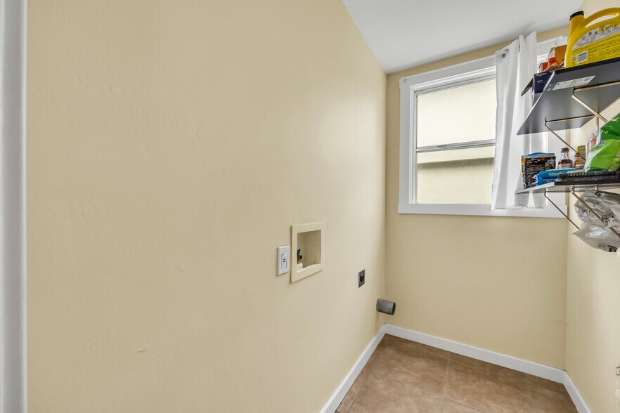 More Photos Of 1721 U St, Sacramento Apartments For Sale