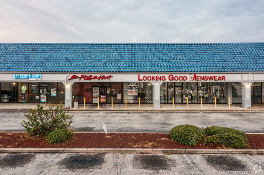 More Photos Of 800-896 N Nova Rd, Daytona Beach Unknown For Lease