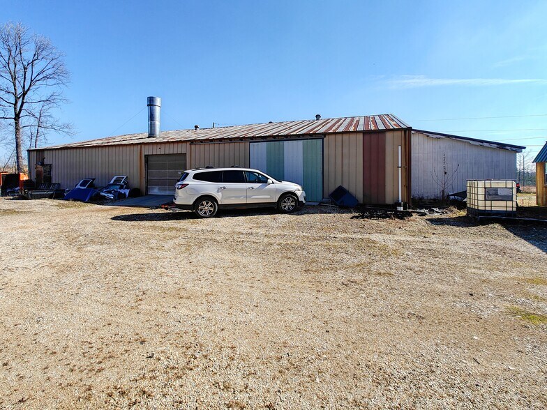 More Photos Of 3150 Highway 70 W, Camden Auto Salvage Facility For Sale