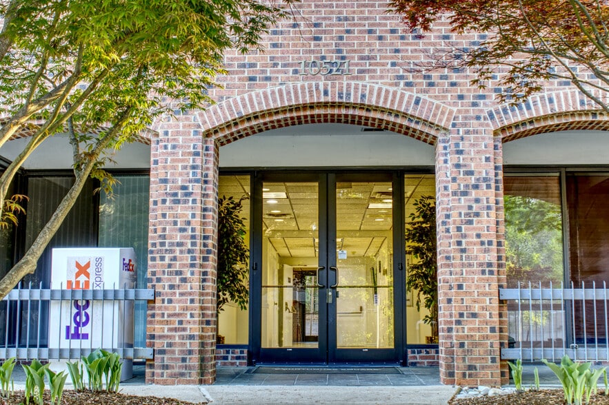 More Photos Of 10521 Judicial Dr, Fairfax Medical For Sale
