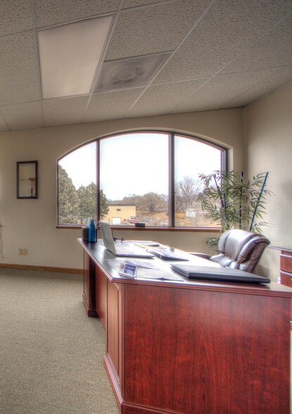 More Photos Of 2175 N Academy Cir, Colorado Springs Office For Lease