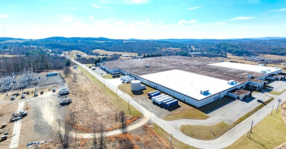 More Photos Of 1 Advanced Technology Dr, Hillsville Manufacturing For Sale