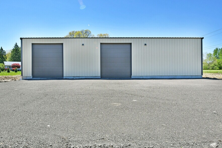 More Photos Of 3218 State Rte 5, Cortland Warehouse For Lease