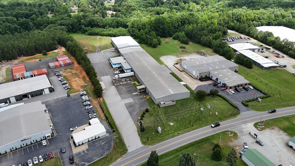 More Photos Of 2165 Highway 292, Inman Manufacturing For Sale