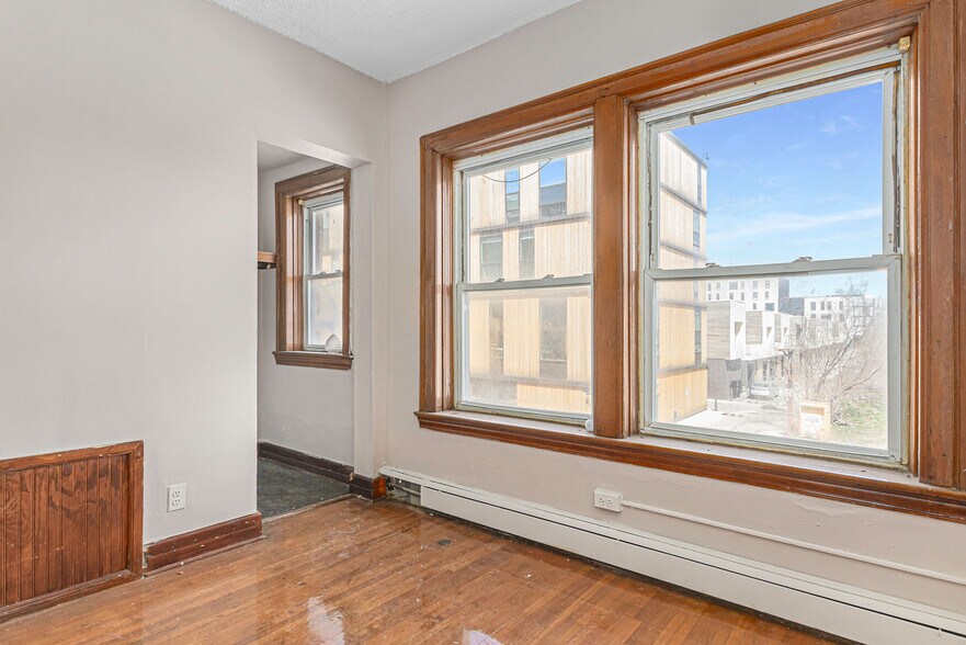 More Photos Of 2627 John R St, Detroit Apartments For Sale