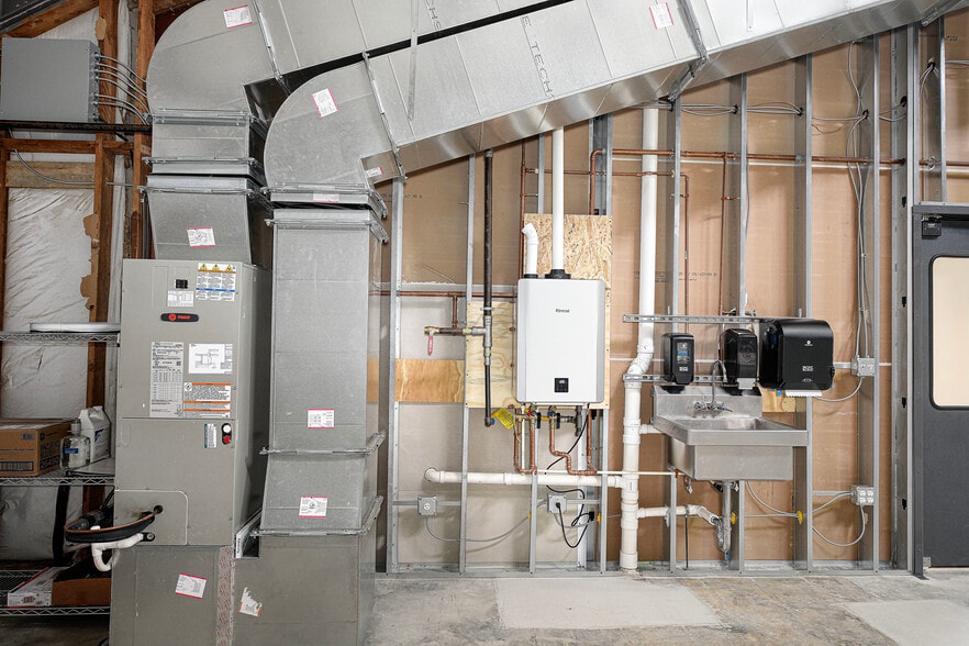 More Photos Of 2300 Industry Ct, Forest Hill Light Manufacturing For Lease