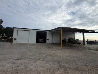 More Photos Of 9313 Circle Dr, Austin Industrial For Sale