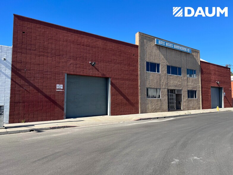 More Photos Of 1349 Channing St, Los Angeles Warehouse For Lease