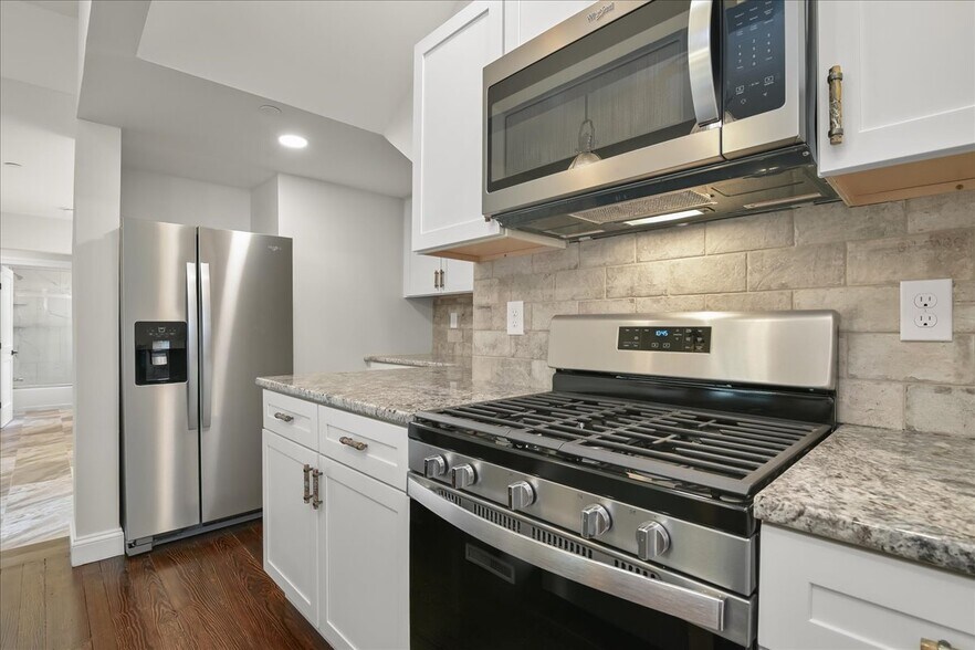 More Photos Of 140 S Washington St, Easton Multifamily For Sale
