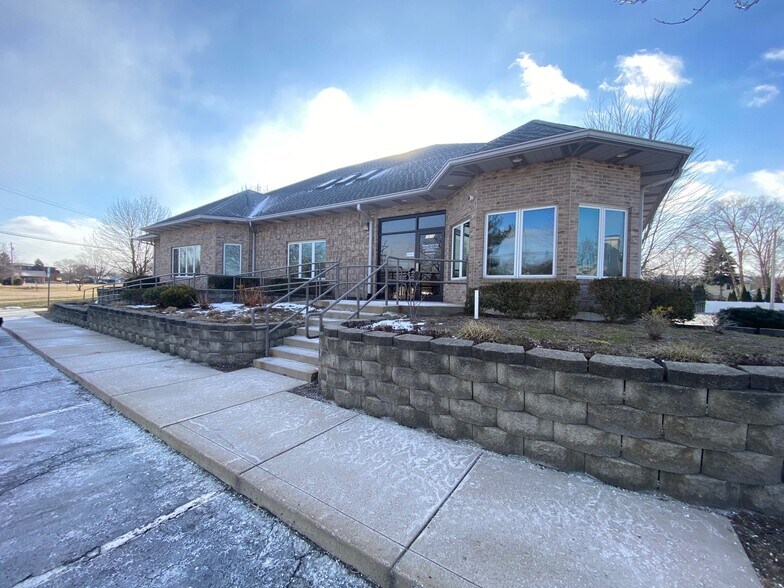 More Photos Of 1515 W 45th Ave, Griffith Medical For Lease