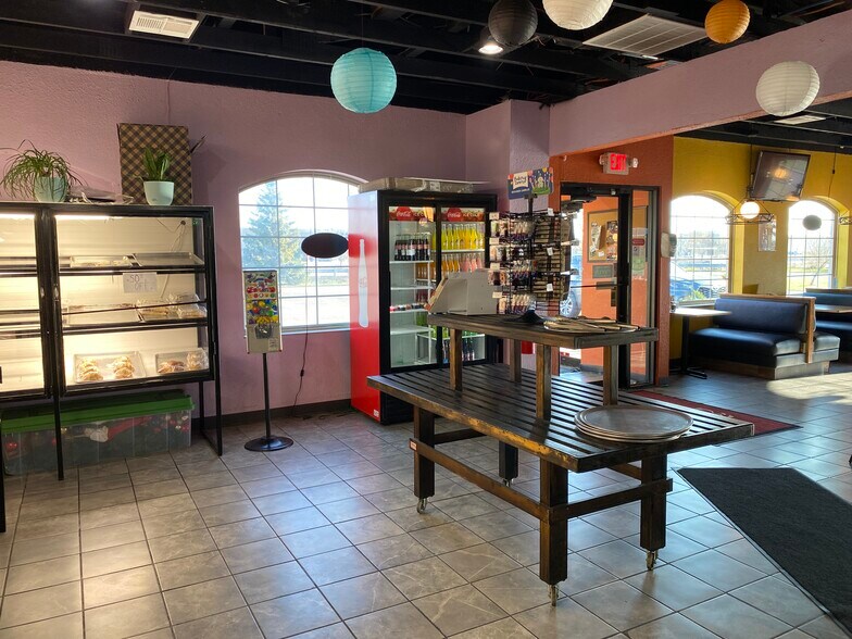 More Photos Of 1830 Plover Rd, Plover Restaurant For Lease