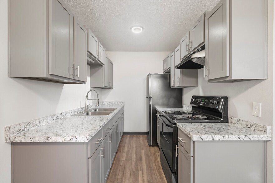 More Photos Of 1805 S Y St, Fort Smith Apartments For Sale