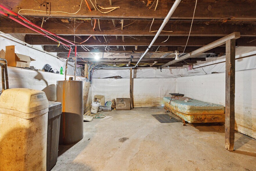 More Photos Of 3159 W Monroe Rd, Alma Freestanding For Sale