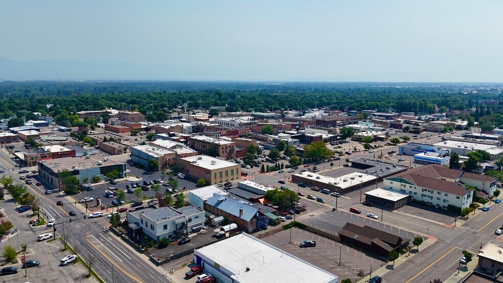 More Photos Of 32 1st Ave W, Kalispell Storefront For Sale