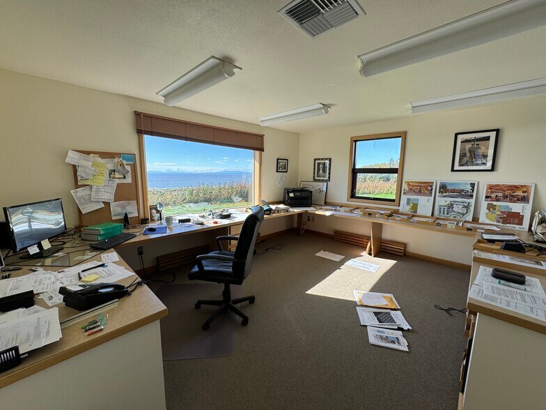 More Photos Of 606 Petersen Way, Kenai Office For Lease