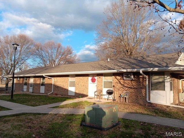 More Photos Of 586 4th St, Qulin Apartments For Sale