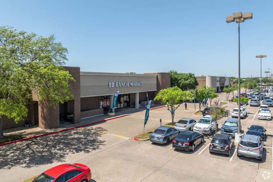 More Photos Of 3412 Highway 6, Sugar Land Storefront For Lease