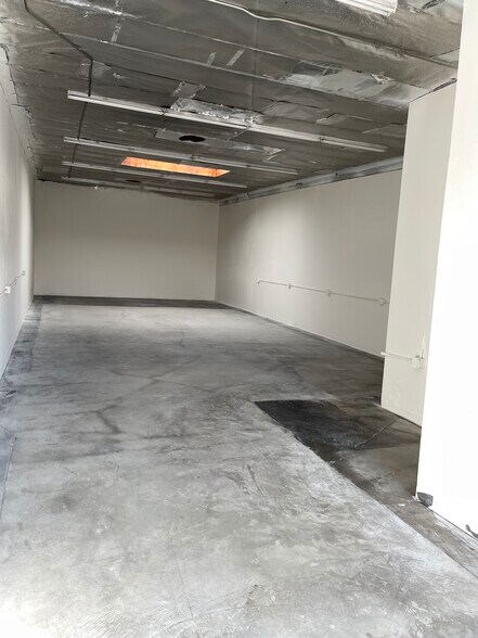 More Photos Of 10920-10928 Grand Ave, Temple City Unknown For Lease