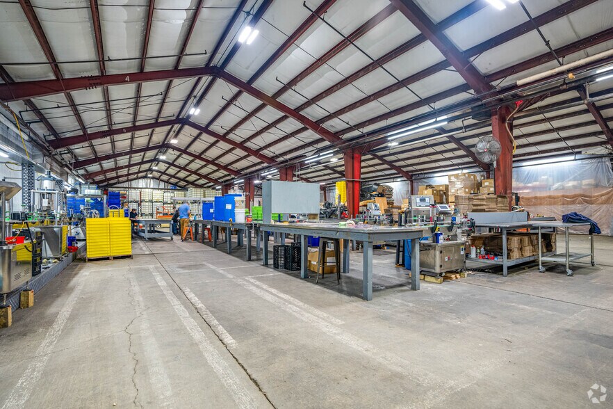 More Photos Of 10 Furnace St, Stanhope Manufacturing For Sale