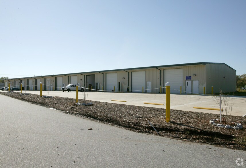 More Photos Of 1138 White Horse Rd, Greenville Warehouse For Lease