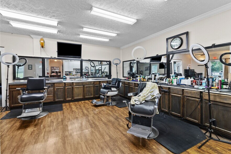 More Photos Of , Laurinburg Office For Sale