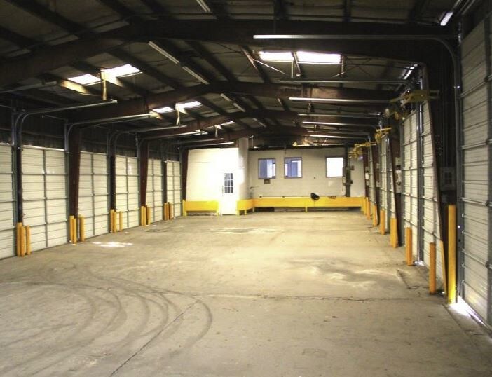 More Photos Of 2100 S 9th St, Louisville Truck Terminal For Sale
