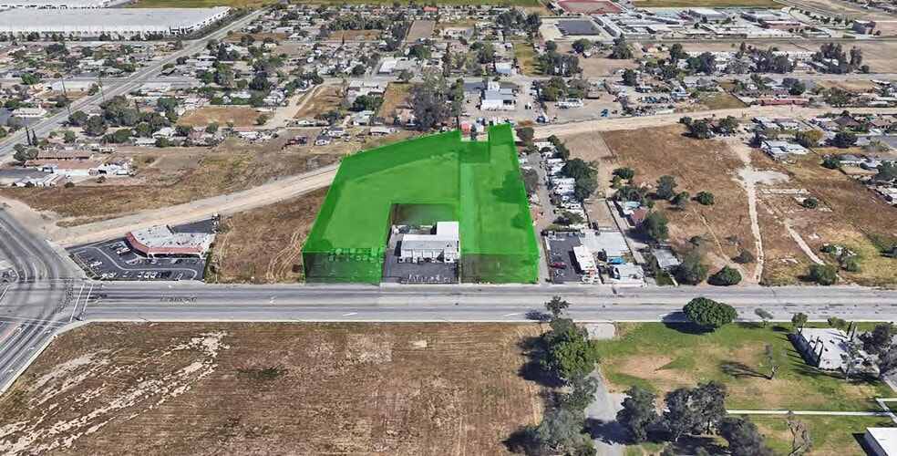 More Photos Of 25050 3rd St, San Bernardino Auto Repair For Sale