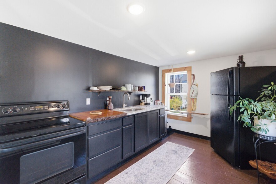 More Photos Of 518 Province Rd, Gilmanton General Retail For Sale