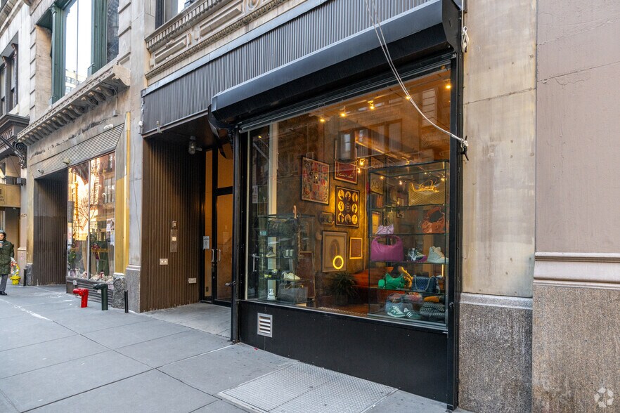 More Photos Of 18 E 17th St, New York Loft Creative Space For Lease