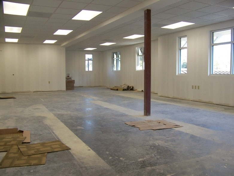More Photos Of 189 Sea Island Pky, Beaufort General Retail For Lease
