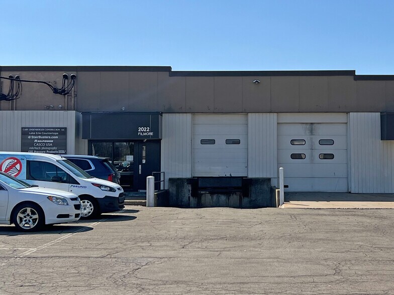More Photos Of 2800-2860 W 21st St, Erie Office For Lease