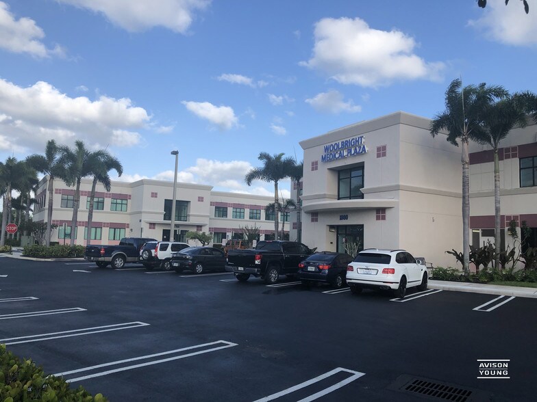 More Photos Of 1700 W Woolbright Rd, Boynton Beach Unknown For Lease