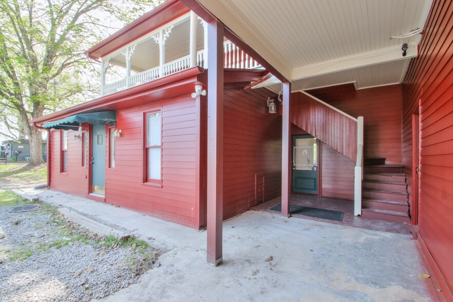 More Photos Of 5294 Main St, Spring Hill Office Residential For Sale