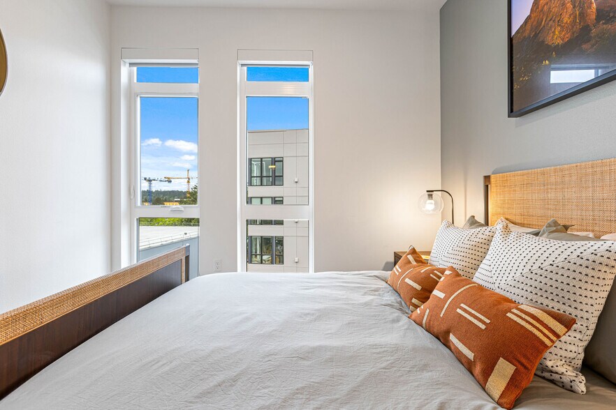 More Photos Of 17620 NE 69th Ct, Redmond Apartments For Lease