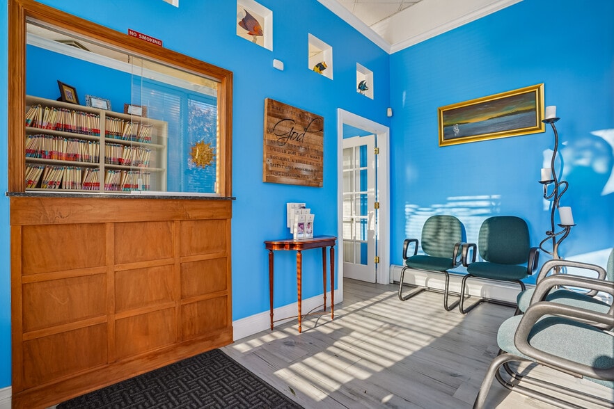 More Photos Of 273 Monmouth St, Jersey City Medical For Sale