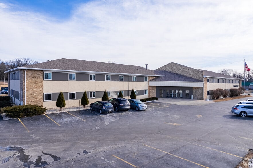 Primary Photo Of 1600 Shawano Ave, Green Bay Office For Lease