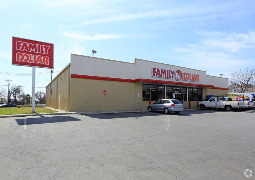 Primary Photo Of 1103 Cupples Rd, San Antonio Freestanding For Lease