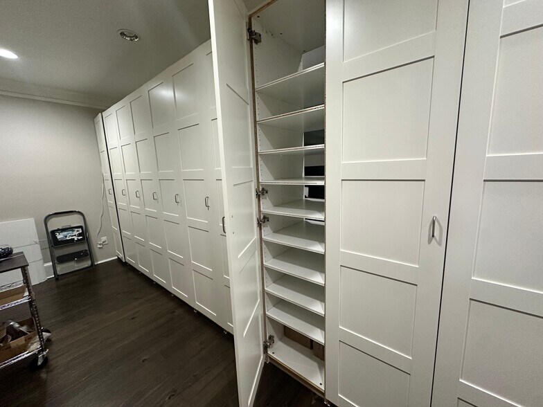 More Photos Of 5920 Odell St, Cumming Office For Sale