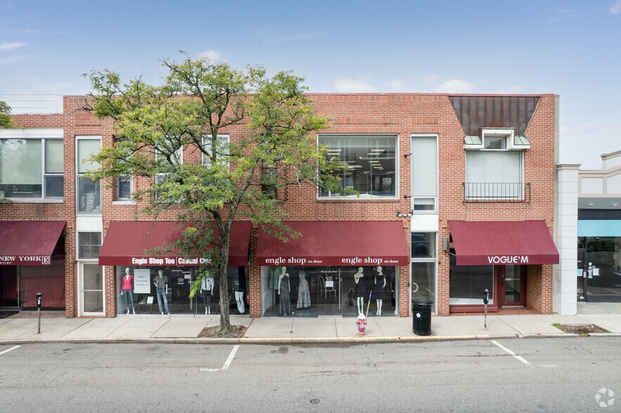 More Photos Of 32 N Dean St, Englewood Storefront Retail Office For Lease