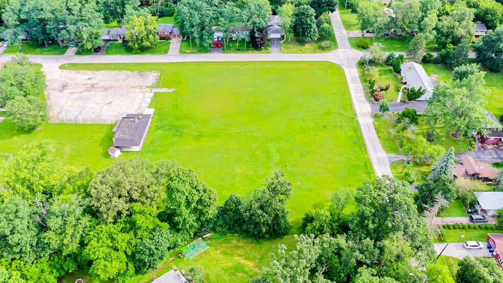 More Photos Of 525 N Neltnor Blvd, West Chicago Land For Sale