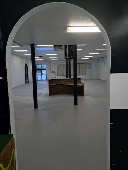More Photos Of 800-808 Montana Ave, El Paso Storefront For Lease
