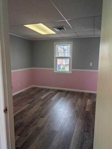 More Photos Of 19-55 Irongate Park Dr, Dayton Office For Lease