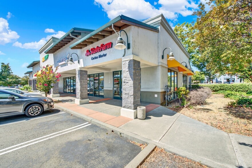 More Photos Of 3338 N Texas St, Fairfield Freestanding For Sale