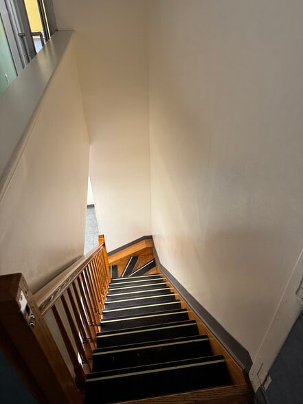 More Photos Of 1787 Madison Ave, New York Apartments For Lease