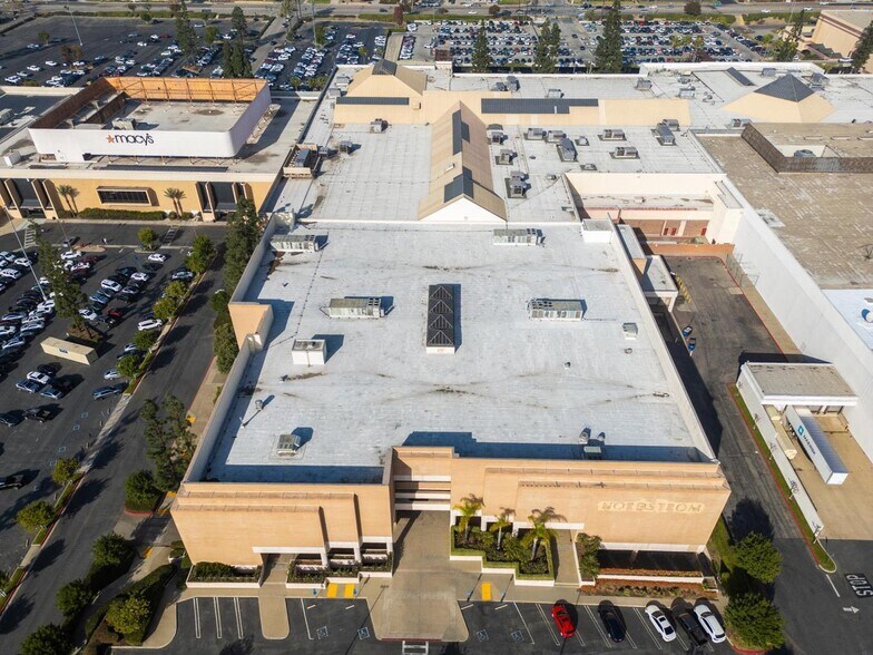 More Photos Of 5060 Montclair Plaza Ln, Montclair Unknown For Lease