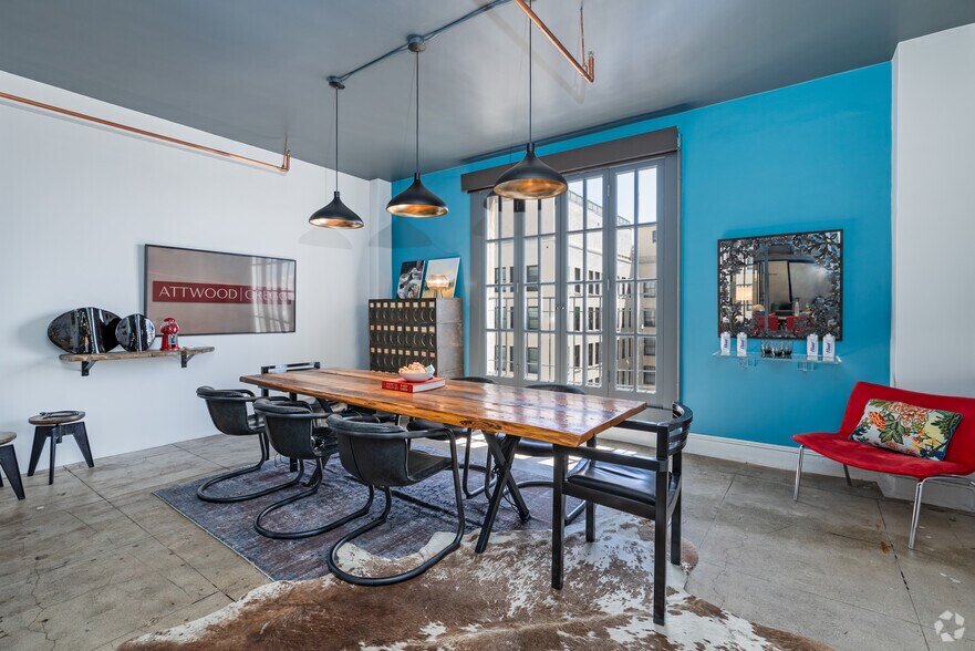 More Photos Of 521-527 W 7th St, Los Angeles Coworking Space