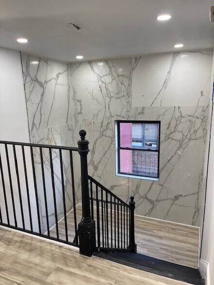 More Photos Of 1539 Franklin Ave, Mineola Office For Lease