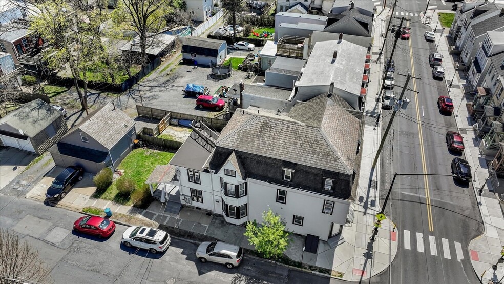 More Photos Of 133 Cattell St, Easton Apartments For Sale